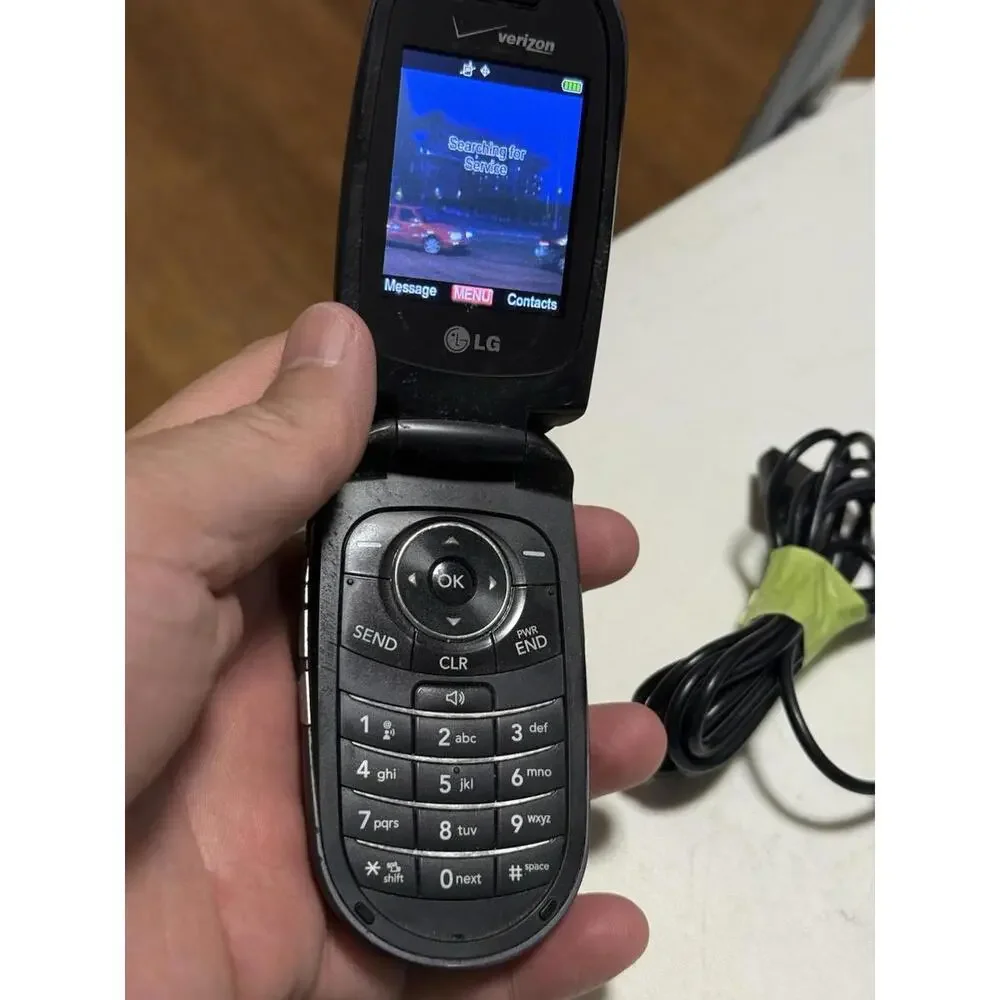 LG VX8350 - Gray and Black ( Verizon ) Cellular Flip Phone